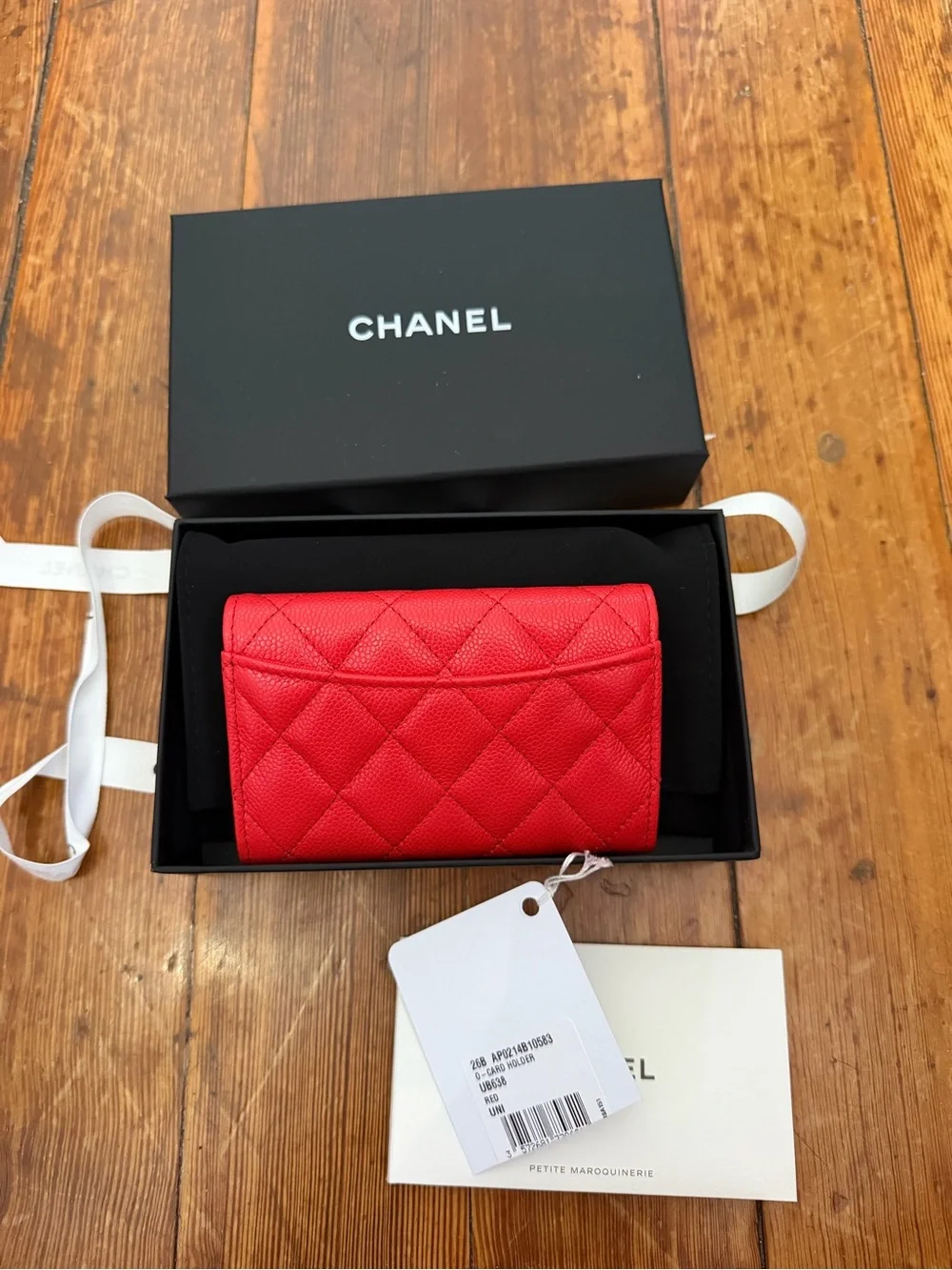 Chanel Classic flap card holder